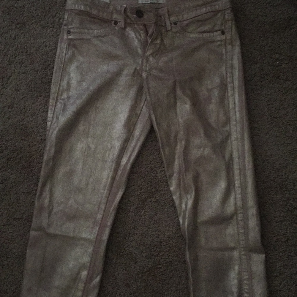 Rich and skinny jeans